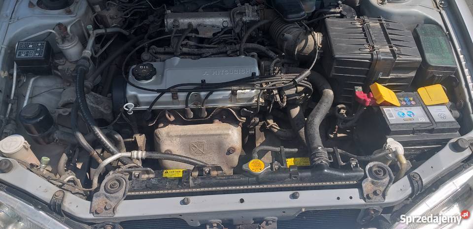 Mitsubishi colt 13 benzyna 1999 benzyna