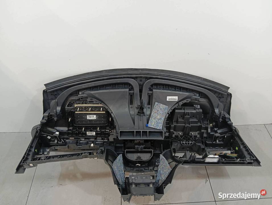 DESKA ROZDZIELCZA KOKPIT PULPIT EUROPA Peugeot