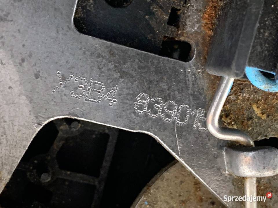 ZAMEK DRZWI LEWY TYŁ VW BORA I Hatchback