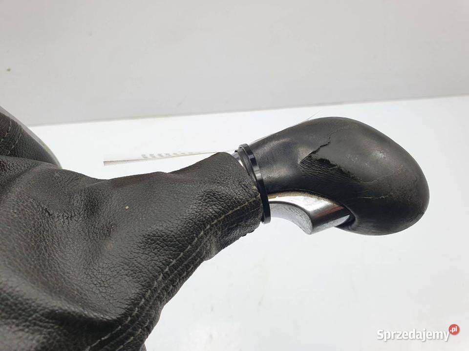 DŹWIGNIA ZMIANY BIEGÓW OPEL INSIGNIA A 13261545 Lipno