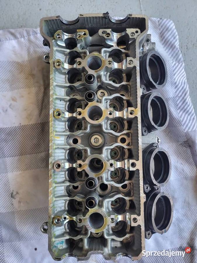 SUZUKI GSXR GSXR 1000 K9 L5 OEM GŁOWICA