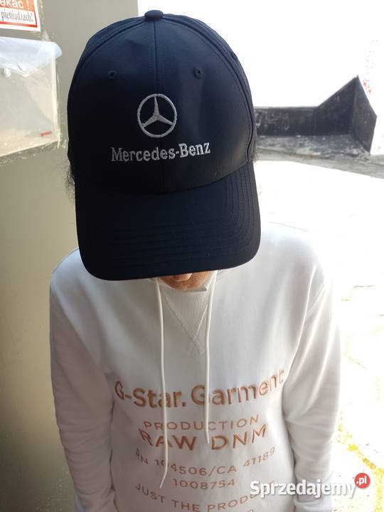 MercedesBenzCzarna czapeczka z daszkiem z Kraków