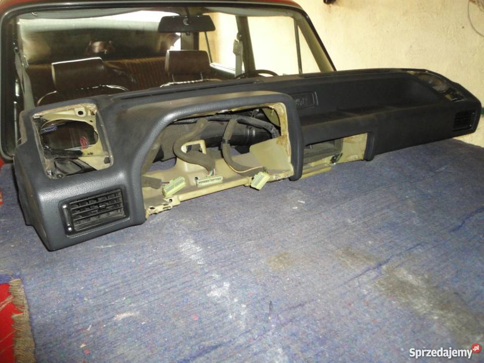 Hyundai Pony Deska rozdzielcza konsola środkowa Malbork