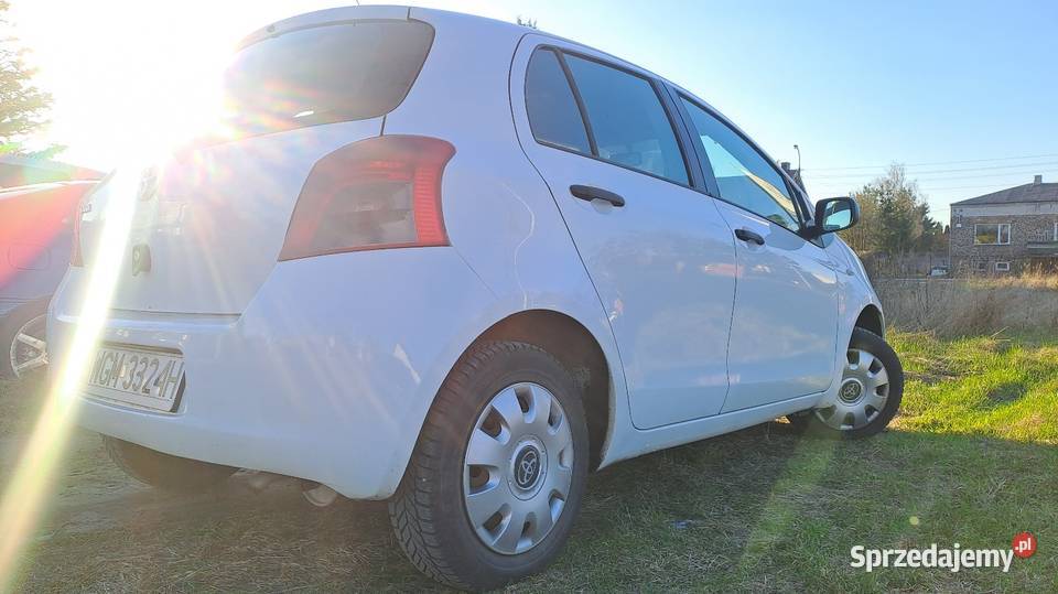 Toyota Yaris 10 klimatyzacja centralny zamek mazowieckie