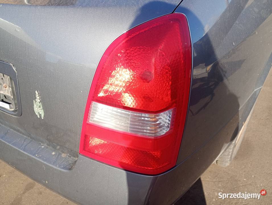 Nissan Primera P12 18 lampa tylna części Pozostałe Wałbrzych
