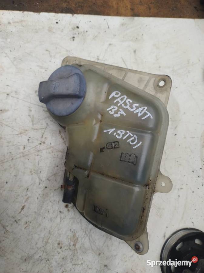 VW PASSAT B5 19TDI FL zbiorniczek wyrównawczy osobowe