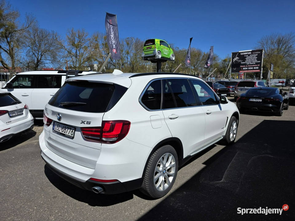 BMW X5 30 Benzyna 306 4x4 Kamera Bluetooth asystent pasa ruchu Słupsk