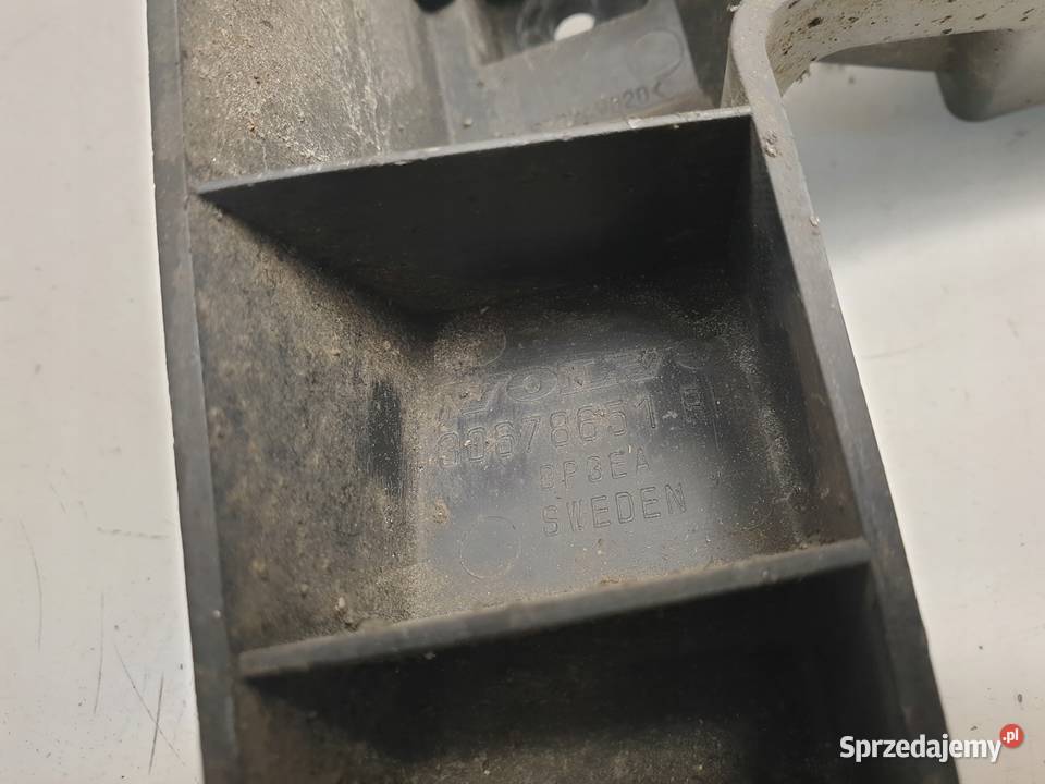 Volvo V70 III PRAWY TYLNY ŚLIZG ZDERZAKA Tył Chełm