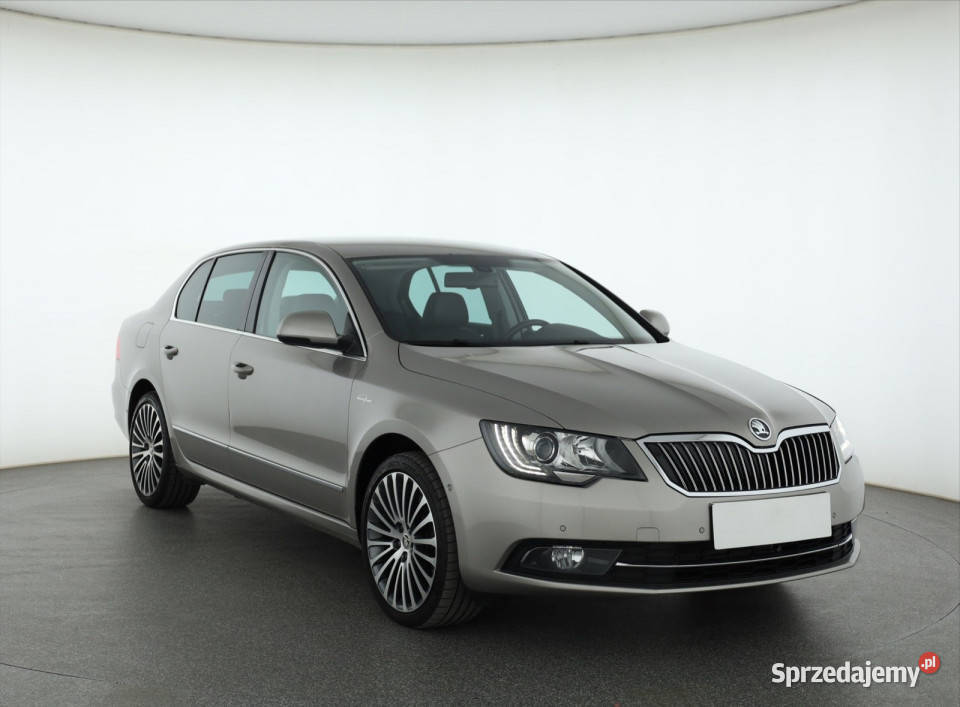 Skoda Superb 36 FSI V6 podgrzewane fotele Piaseczno