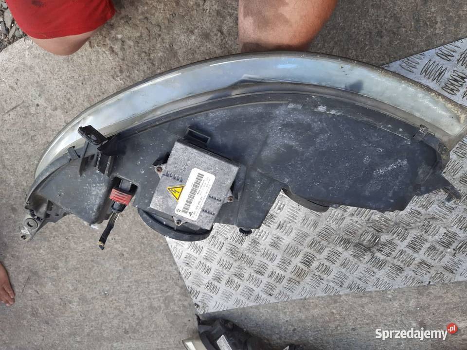 Lampa prawa Przednia Xenon Peugeot 407 małopolskie Radłów