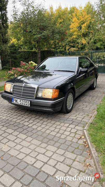 Mercedes-Benz W124