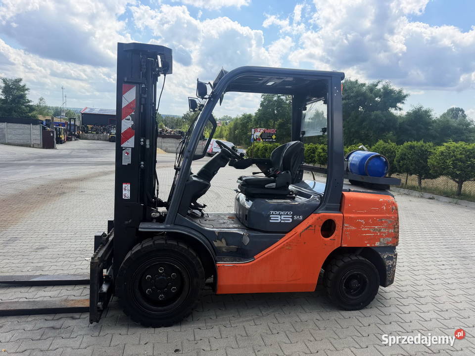 wózek widłowy TOYOTA 8FGJF35 LPG Triplex 43m Działoszyn