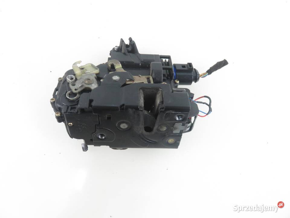 ZAMEK LEWY PRZEDNI SKODA FABIA I Combi 6Y5