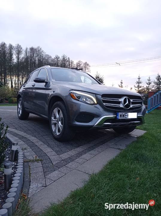 Sprzedam Mercedesa GLC300 4x4 20l benzyna 245 Międzyleś