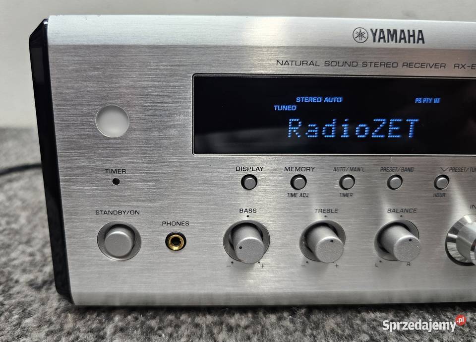 Wzmacniacz Amplituner stereo Yamaha RXE810