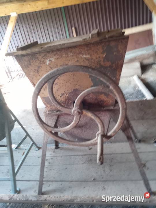 Siekacz do buraków na korble