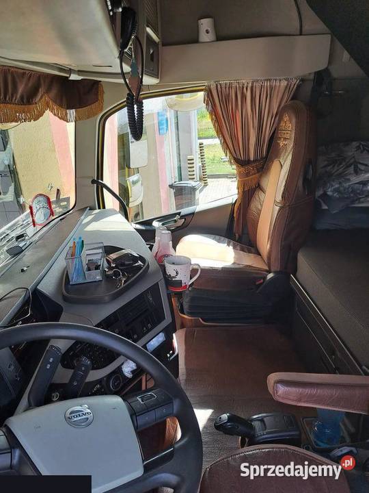 Volvo VTA3T 460 2016r naczepa KAESSBOHRER 2016r Zielona Góra sprzedam