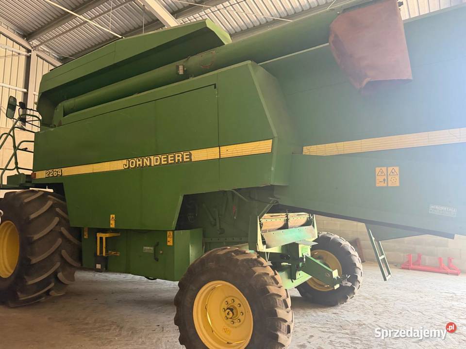 Kombajn zbożowy John Deere 2264HM sprzedam