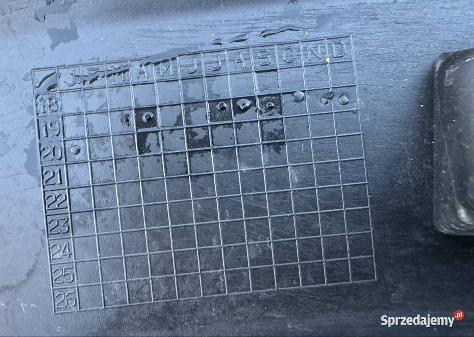 Listwa błotnika przód prawa rh ford puma mk2 wielkopolskie Sieraków