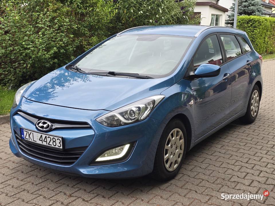 Hyundai i30 Pełny serwis Rok produkcji 2013 zachodniopomorskie Kołobrzeg sprzedam