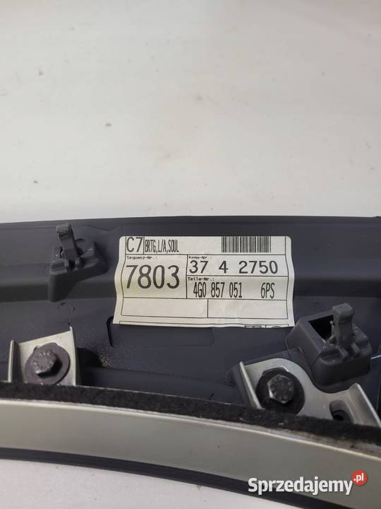 LISTWA GÓRNA KONSOLI DESKI AUDI A6 C7 4G0857051 Przystajń