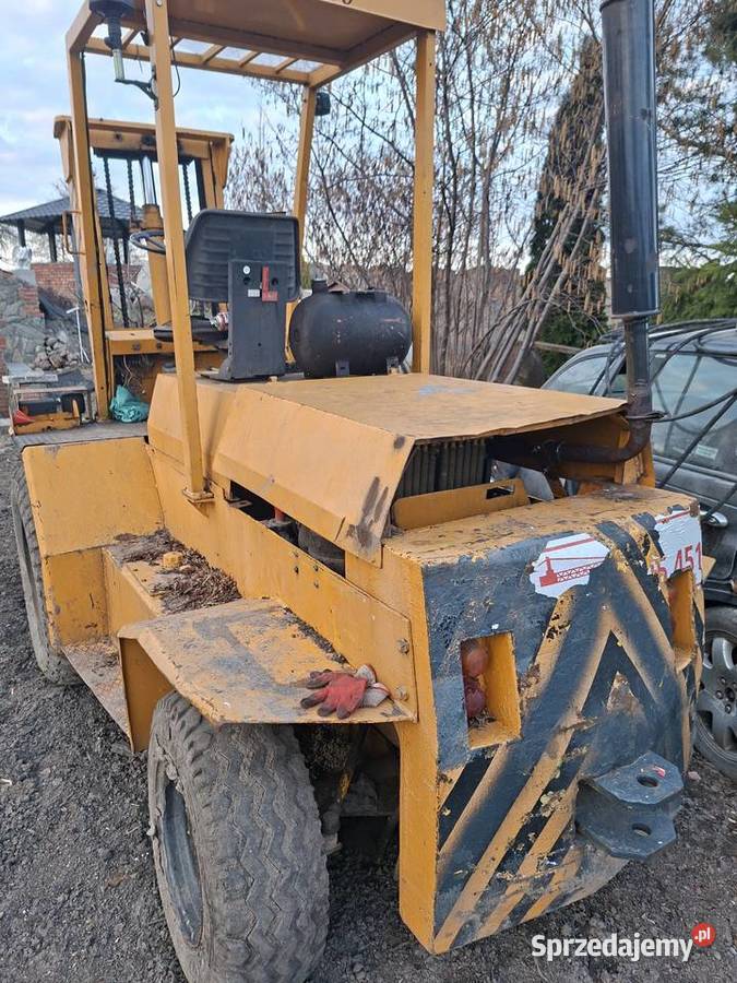 Widlak terenowy Wózki widłowe Ryńsk