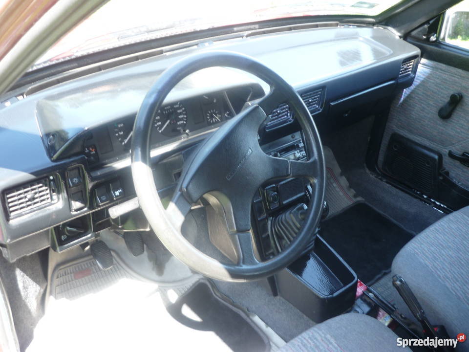 Polonez CARGO nieuszkodzony świętokrzyskie Ciosowa