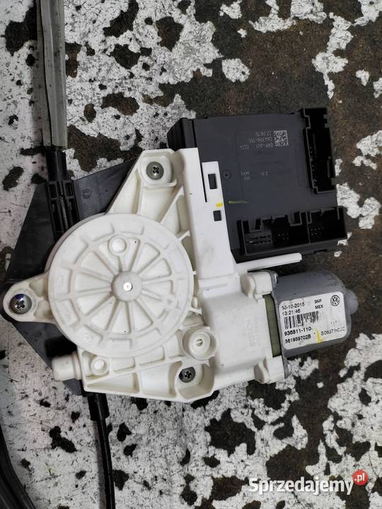 MECHANIZM SZYBY PRAWY PRZÓD USA 561837462D VW