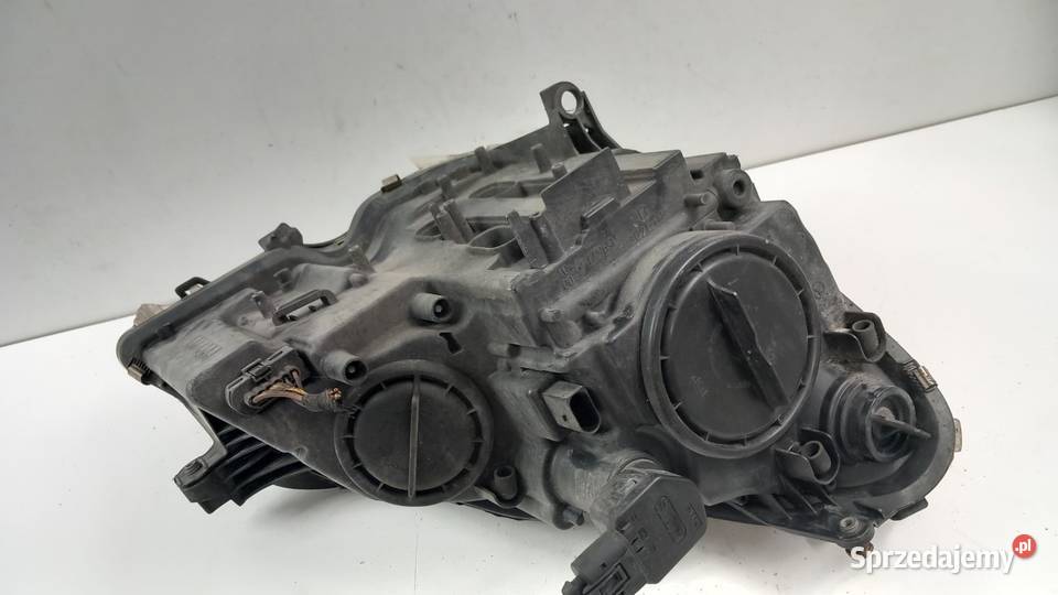 MERCEDES CLS W219 LAMPA PRZÓD LEWA EU SOCZEWKA