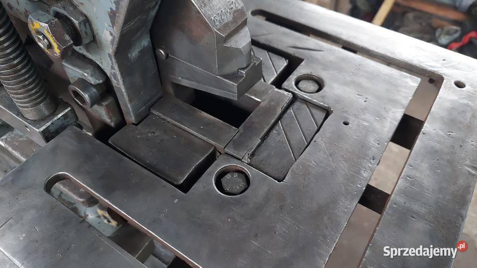 Gilotyna uniwersalna Sztanca Mubea Geka Witaszyce