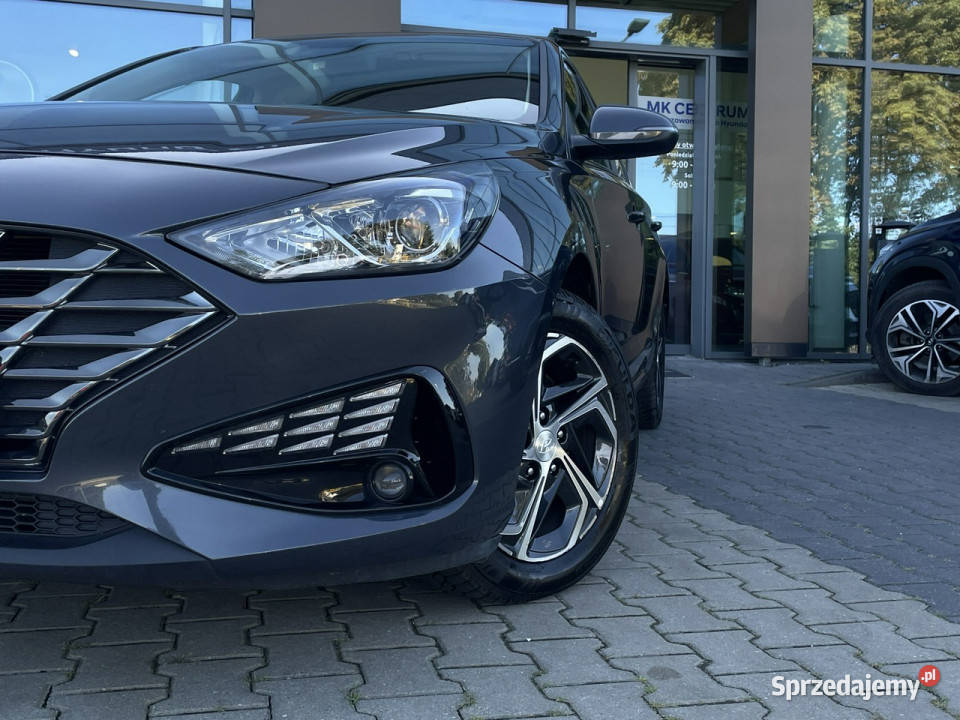 Hyundai i30 15 DPI 110 Comfort Salon Polska