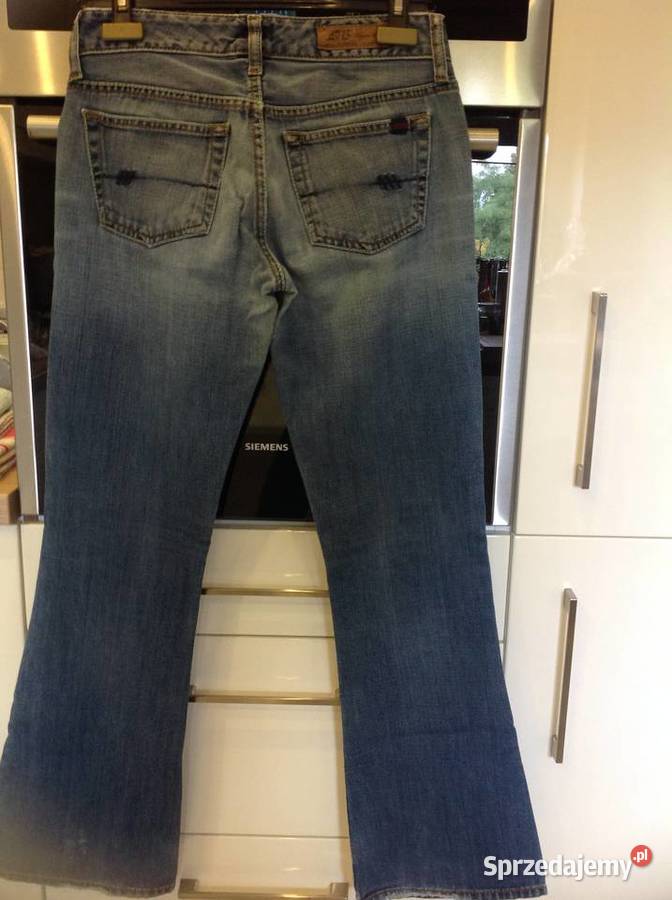 Spodnie Jeans Damskie SM Dzwony Nowa Sól