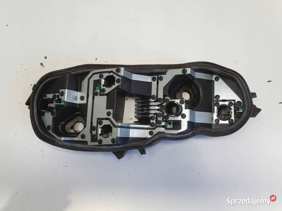 Opel Corsa D 3D WKŁAD TYLNEJ LAMPY ŻARÓWKI Rudka