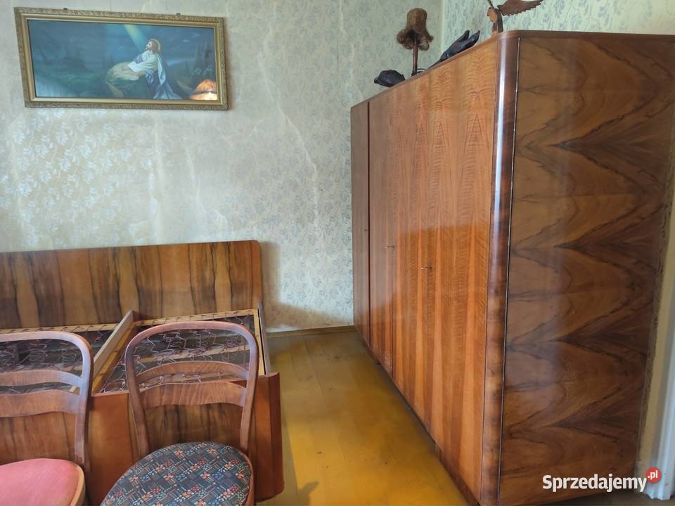 Meble z lat 50tych Kredens Łużko Szafa Toaletka Poczesna