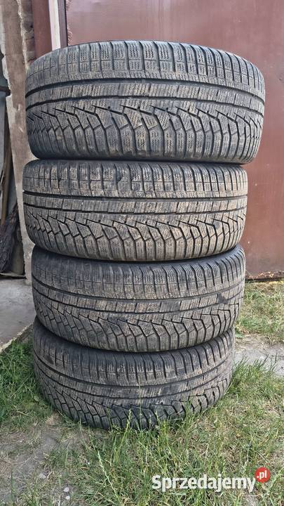 Opony zimowe 21550 R17 Hankook 215 sprzedam