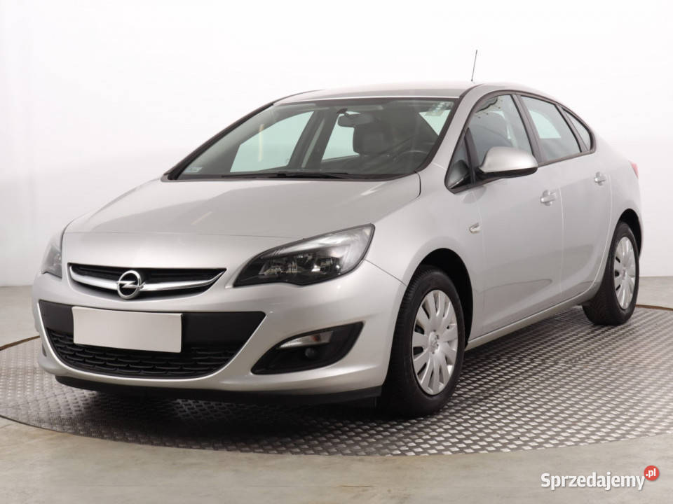 Opel Astra 14 T centralny zamek