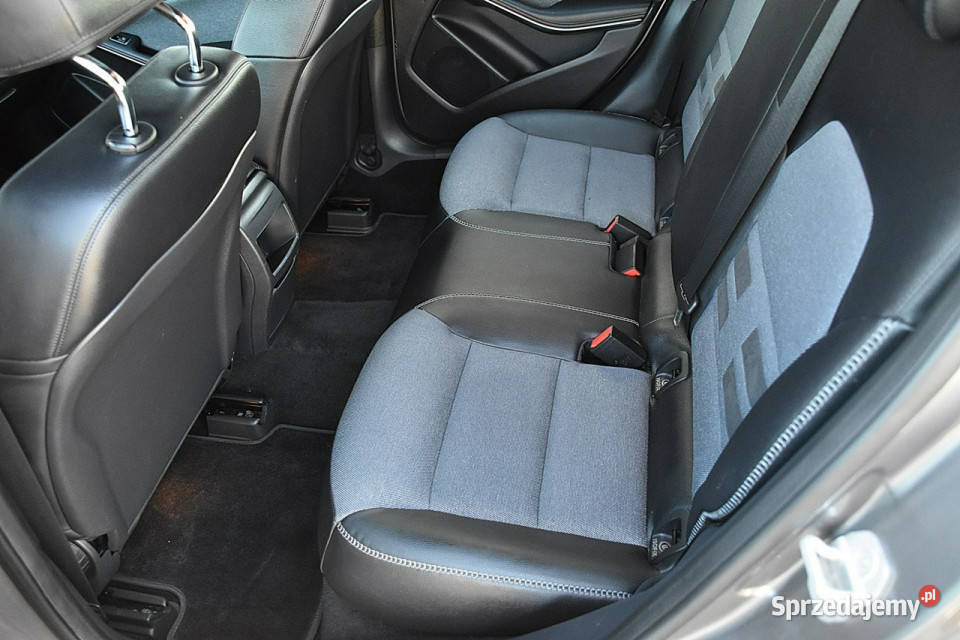 Mercedes GLA 180 D PółSkóra Navi Xenon Led szary Mercedes-Benz Nowe Kucice