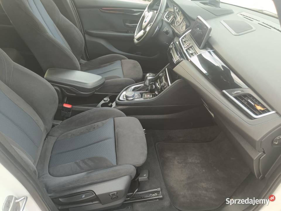 BMW Seria 2 F46 GT 218d 150 2017 Seria 2 Sanok