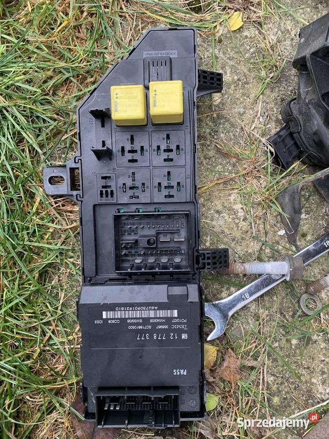 Sterownik moduł komfortu saab 93 Grabowiec sprzedam