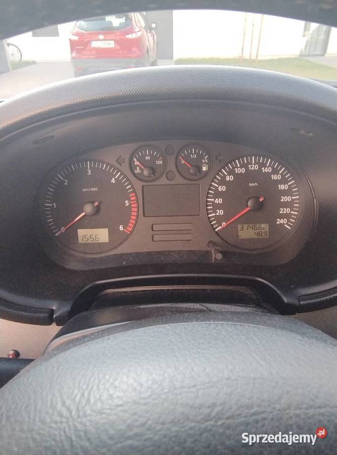 Seat Toledo II z 2003 roku z polskiego salonu Wrocław