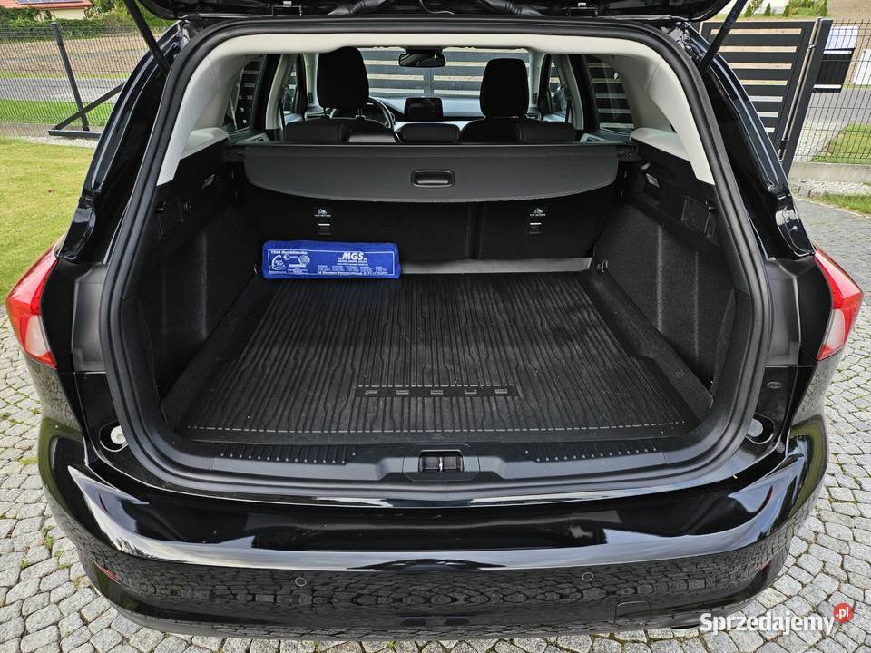 FORD FOCUS TITANIUM X 1WŁ 2021r 20TDCi 150 światła do jazdy dziennej Sieradz sprzedam