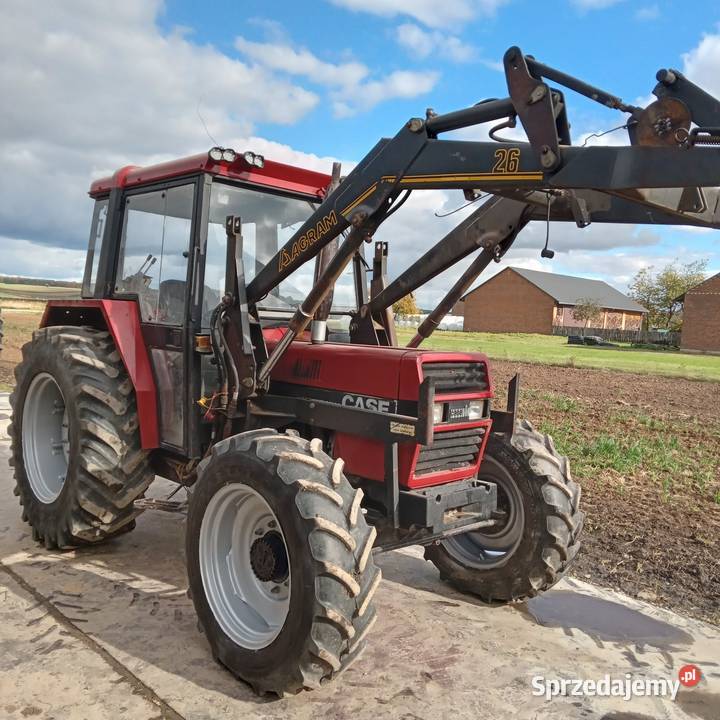 Case IH 833 Godziszów