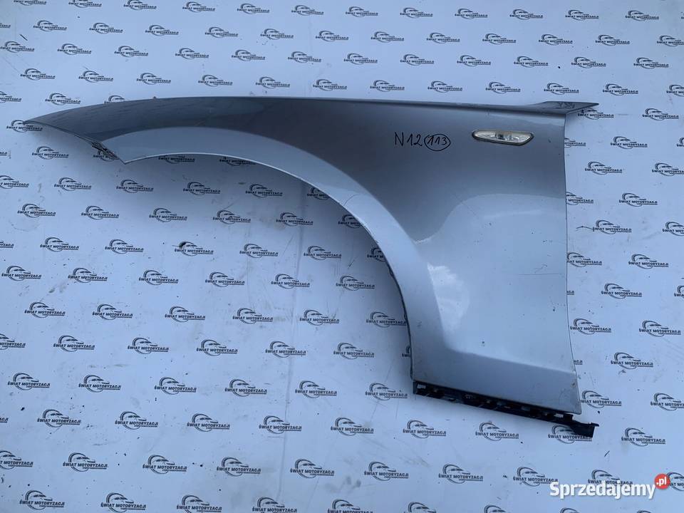 BMW E82 10r błotnik lewy przód Kielce sprzedam