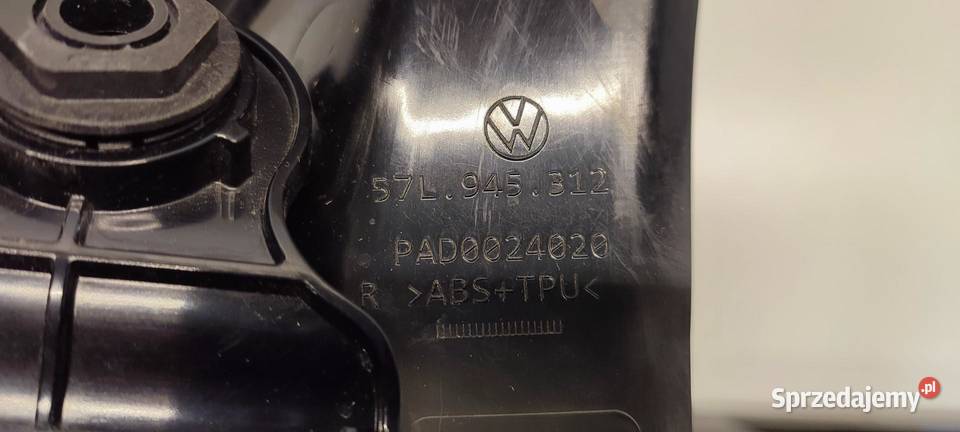 VW TAYRON LAMPA LEWY TYŁ 57L945208A osobowe