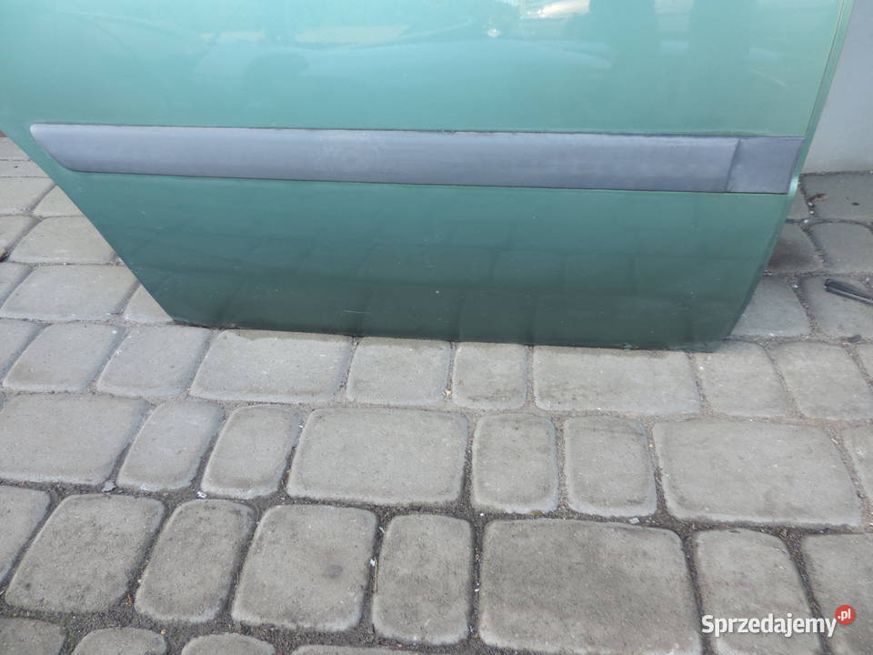 DRZWI PRAWY TYŁ OPEL ASTRA G HB 5D Z374 małopolskie Nowy Sącz