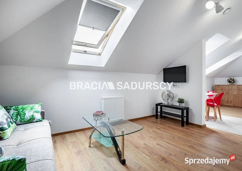 Dom wolnostojący Niepołomice 390m2