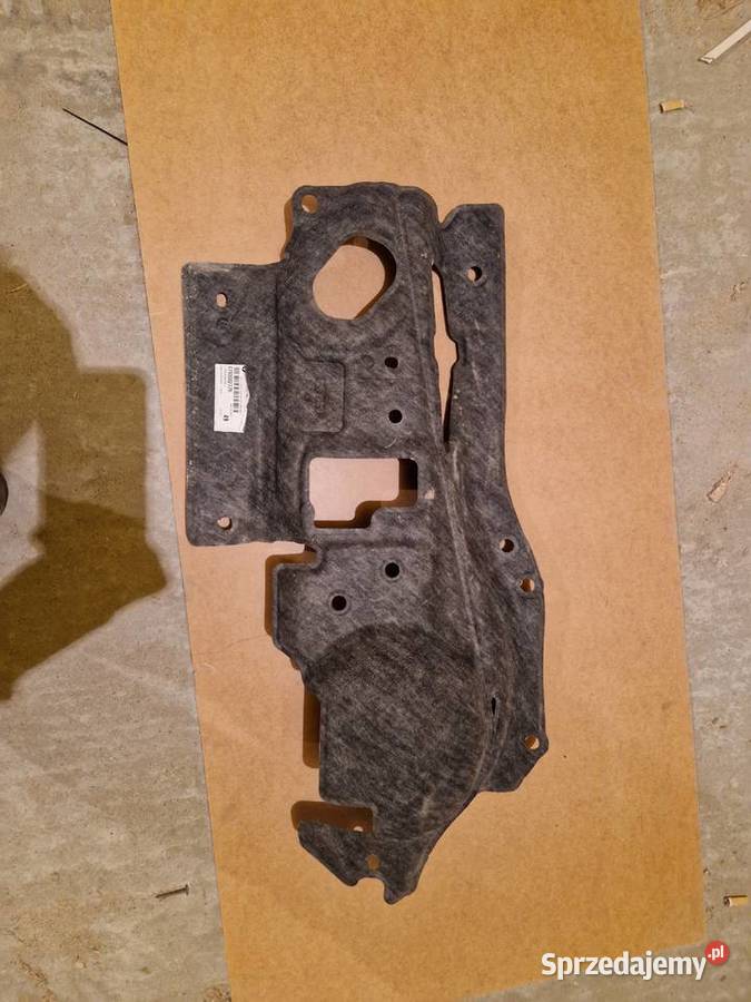 Wygłuszenie ściany grodziowej Renault Kangoo IV Złocieniec