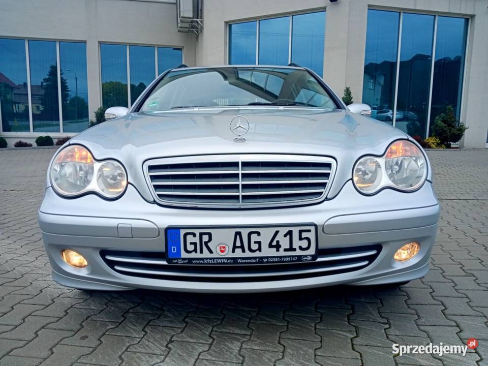 Mercedes C180 W203 z gazem LPG stan optyczny i