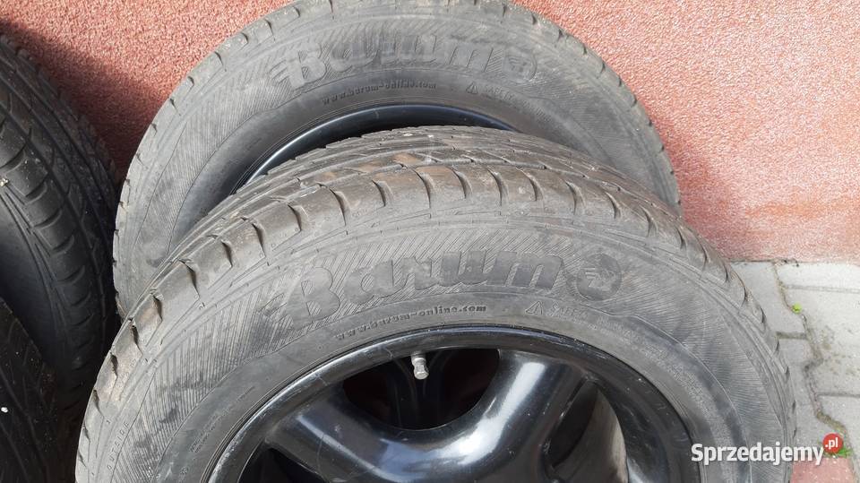 Felgi aluminiowe 15 z oponami Barum Rozmiar 15"