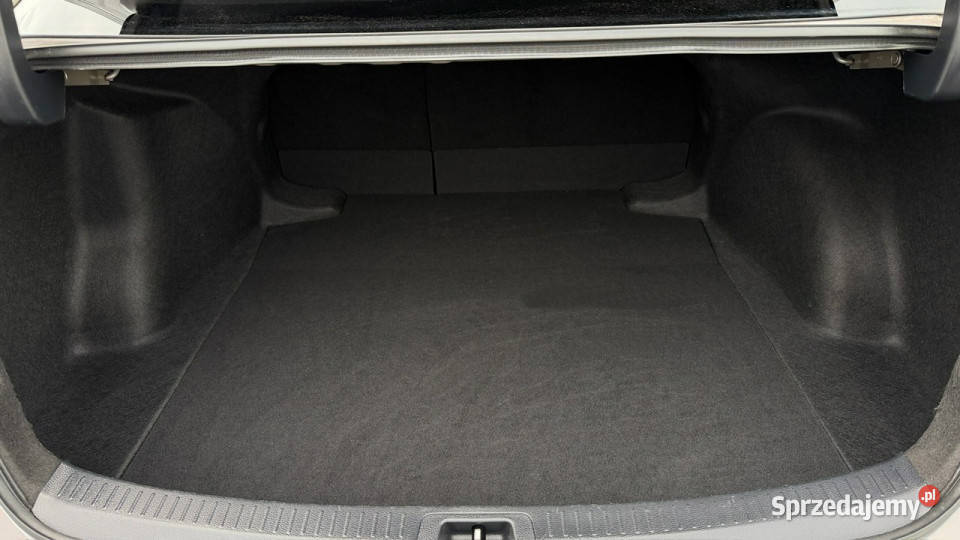 Toyota Corolla 18 Hybryda Automat Salon Polska warmińsko-mazurskie